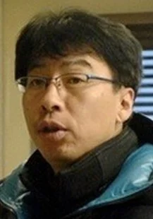 权锡章
