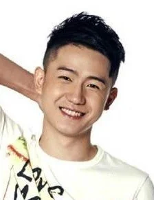 李根
